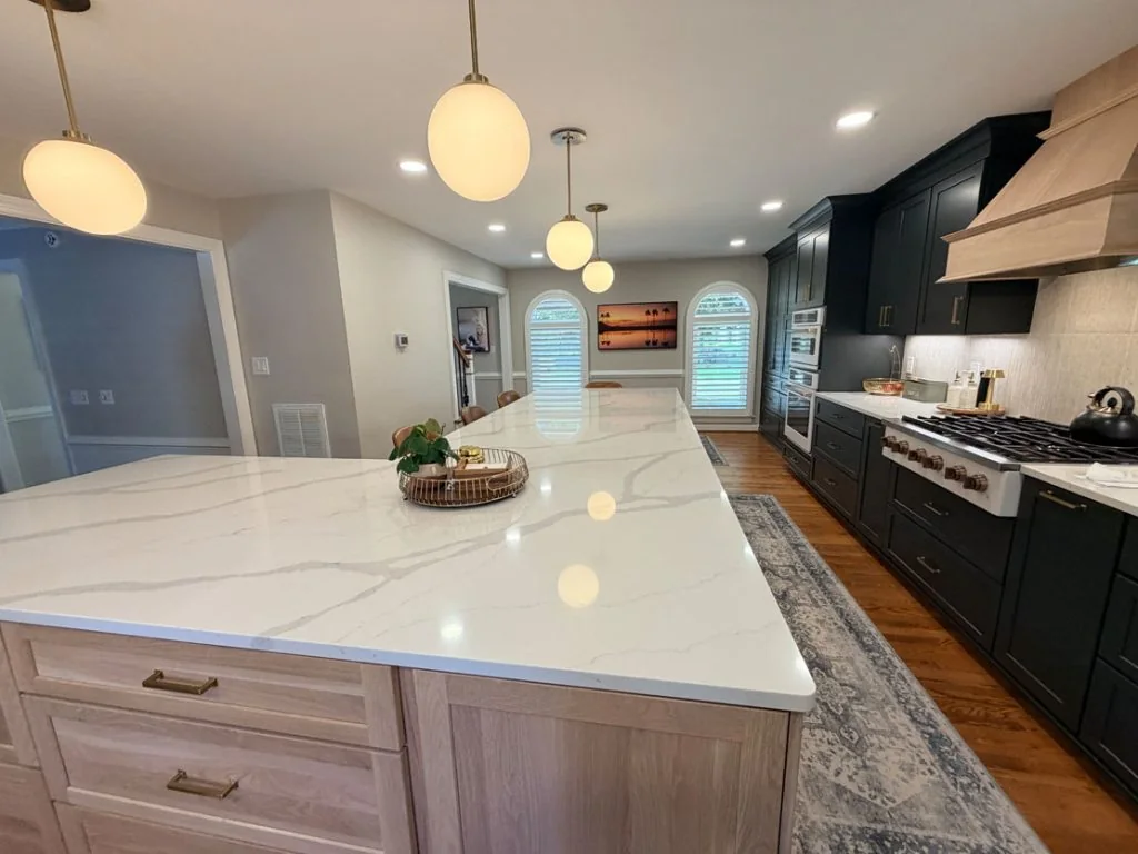 Long showroom kitchen island